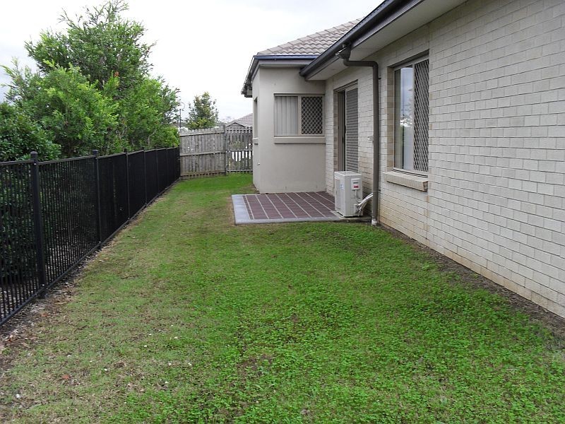 27 Moonie St, Coomera QLD 4209