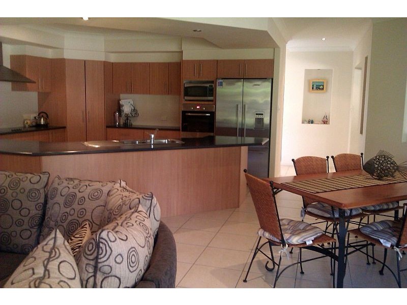 2 Pacha Close, Coomera QLD 4209