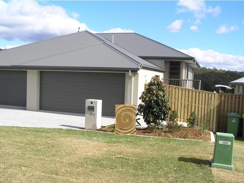 2/10 Kaplan Street, Oxenford QLD 4210