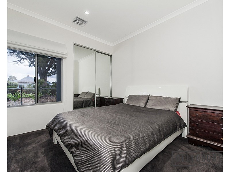 7 BENBECULA CIRCLE, Bedfordale WA 6112