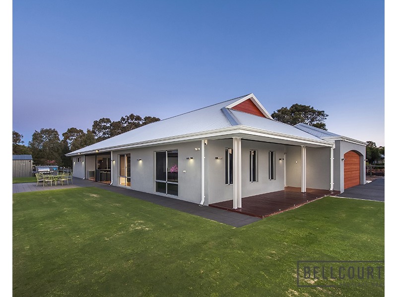7 BENBECULA CIRCLE, Bedfordale WA 6112