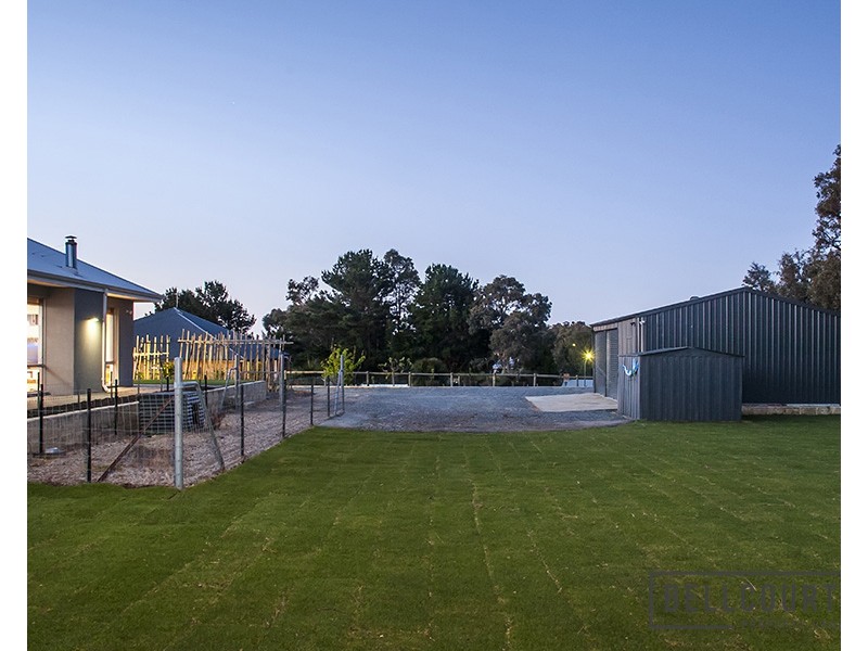 7 BENBECULA CIRCLE, Bedfordale WA 6112