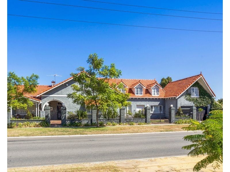 119 Clifton Crescent, Inglewood WA 6052