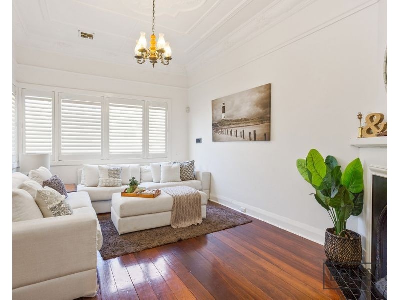 119 Clifton Crescent, Inglewood WA 6052