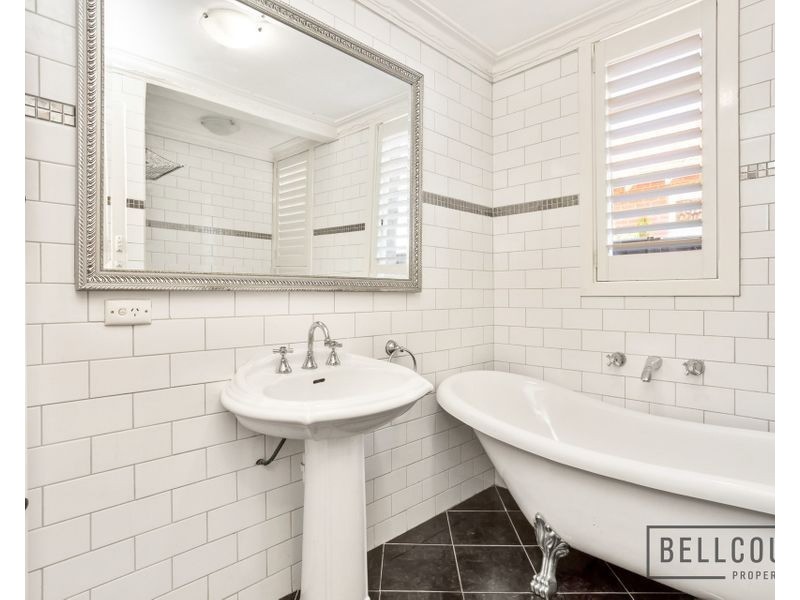 119 Clifton Crescent, Inglewood WA 6052