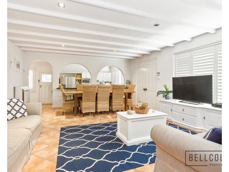 119 Clifton Crescent, Inglewood WA 6052