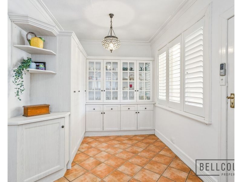 119 Clifton Crescent, Inglewood WA 6052