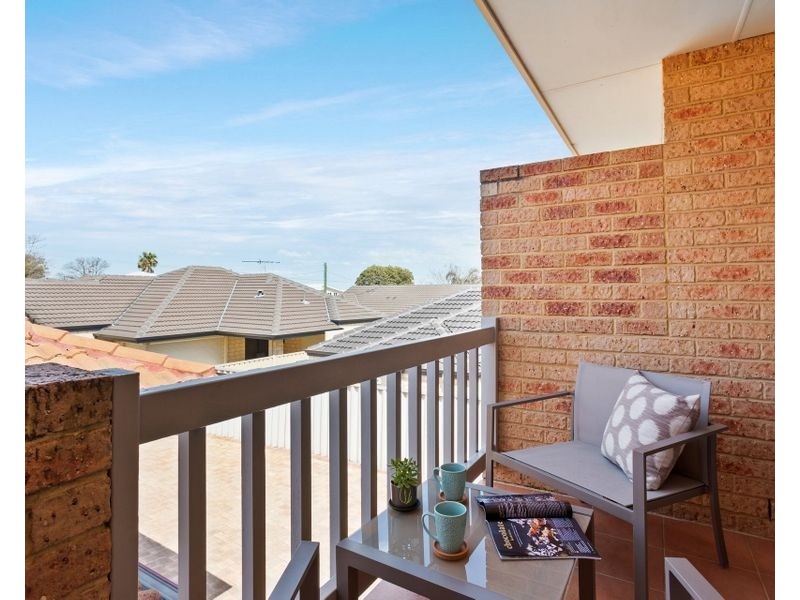 4/185 Swan Street, Yokine WA 6060