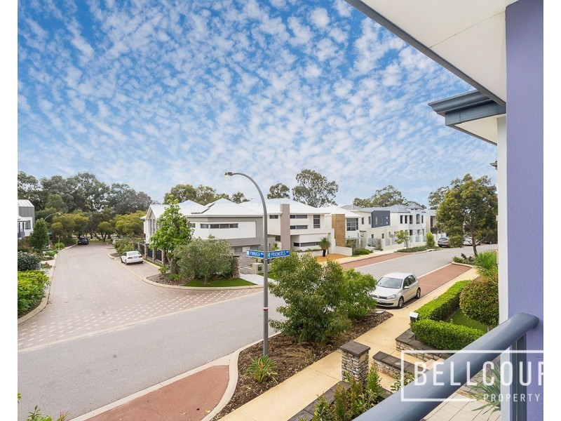 9 Prionotes Corner, Churchlands WA 6018