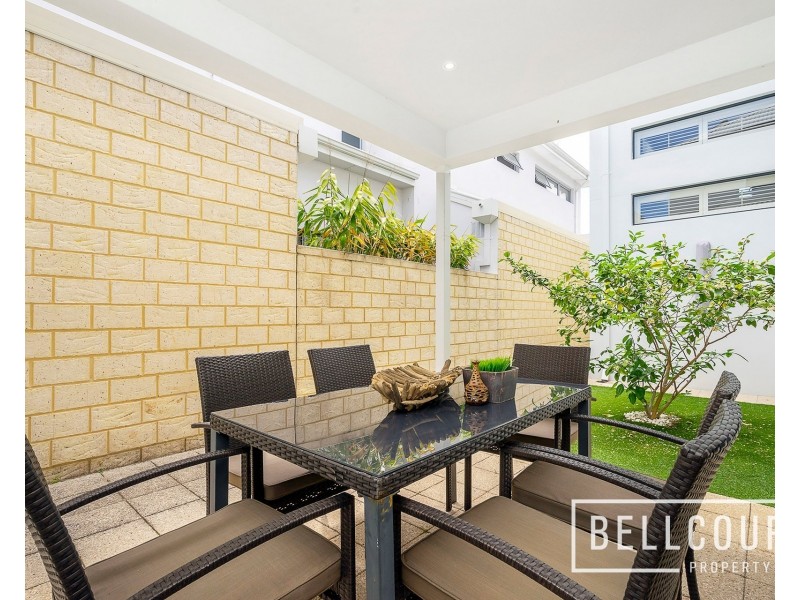 9 Prionotes Corner, Churchlands WA 6018