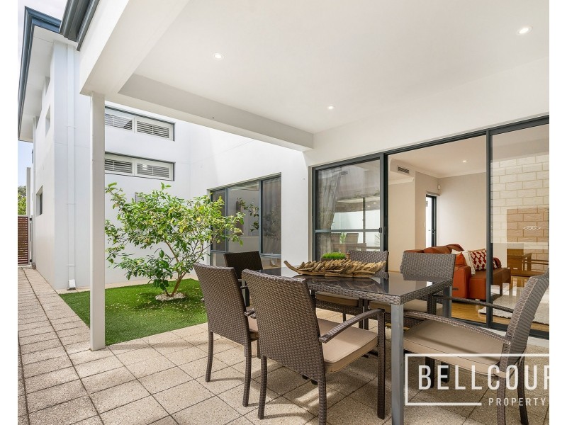 9 Prionotes Corner, Churchlands WA 6018