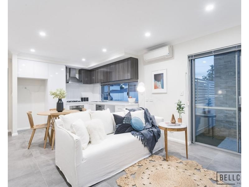 1/25 Cemy Place, Kewdale WA 6105