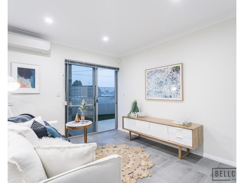 1/25 Cemy Place, Kewdale WA 6105