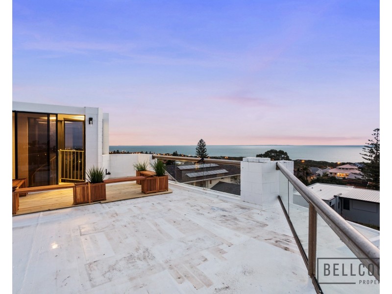 7 Dorking Road, City Beach WA 6015