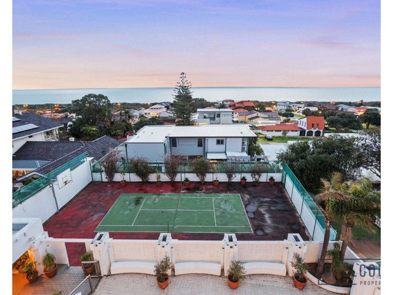 7 Dorking Road, City Beach WA 6015