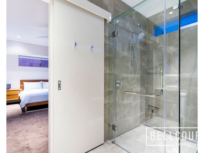 6 Lacebark Road, Churchlands WA 6018