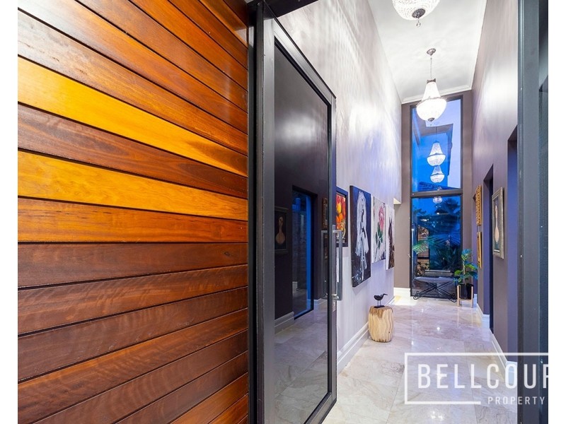 6 Honeypot Way, Churchlands WA 6018