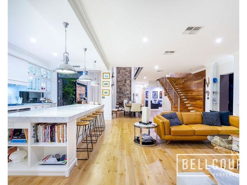 6 Honeypot Way, Churchlands WA 6018