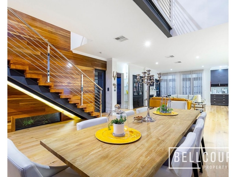 6 Honeypot Way, Churchlands WA 6018