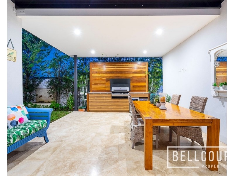 6 Honeypot Way, Churchlands WA 6018