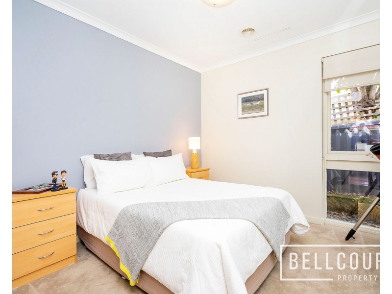 8 Shadbolt Street, Booragoon WA 6154