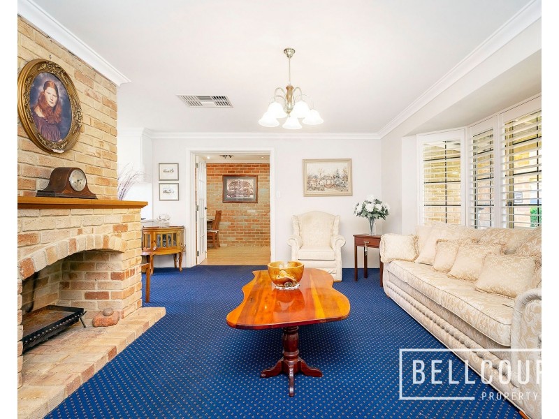 7 Park View Green, Churchlands WA 6018