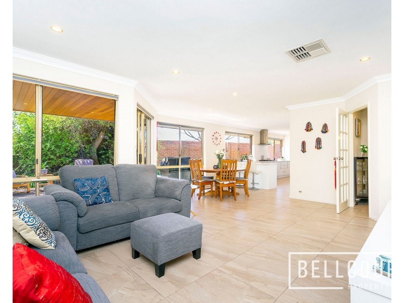 7 Park View Green, Churchlands WA 6018