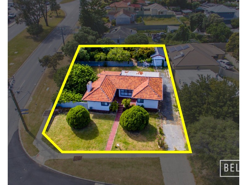 2 Collick Street, Hilton WA 6163