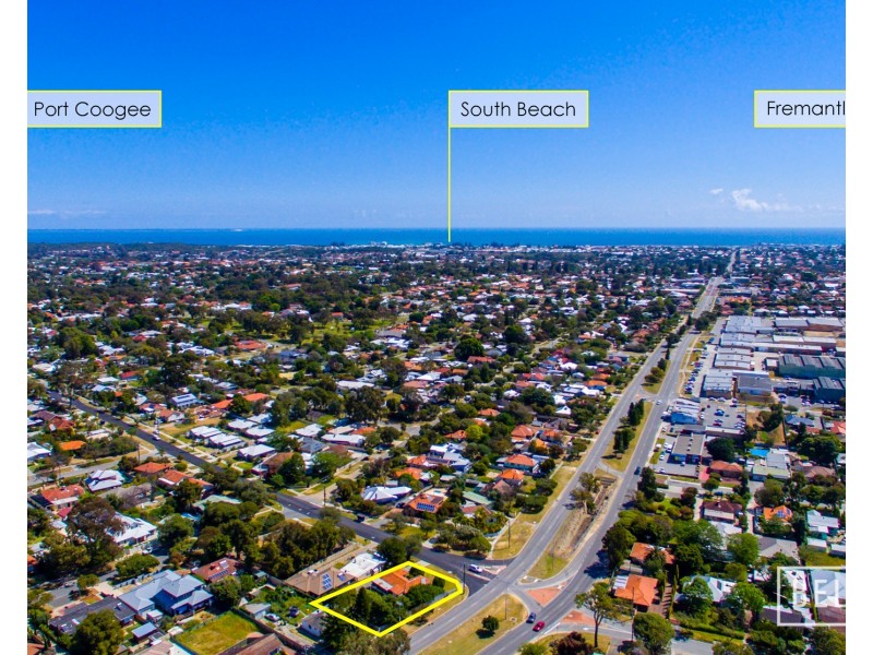 2 Collick Street, Hilton WA 6163