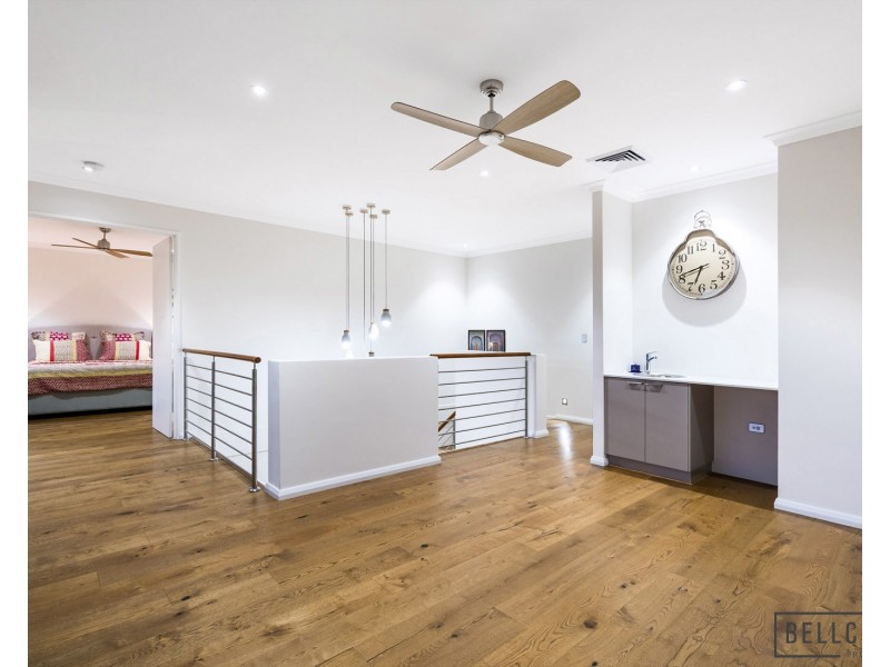 33 Dolomite Court, Churchlands WA 6018