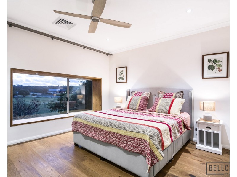 33 Dolomite Court, Churchlands WA 6018