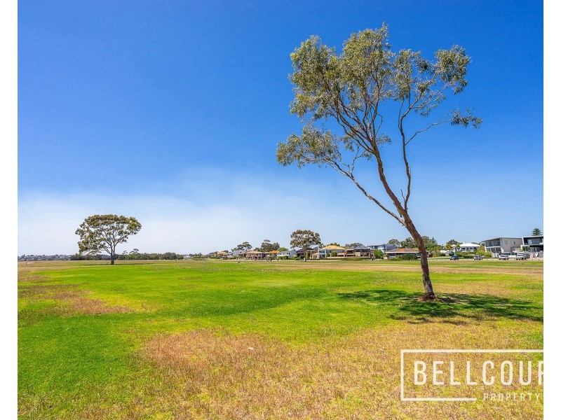 72 Burke Drive, Attadale WA 6156