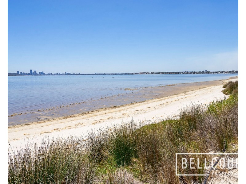 72 Burke Drive, Attadale WA 6156