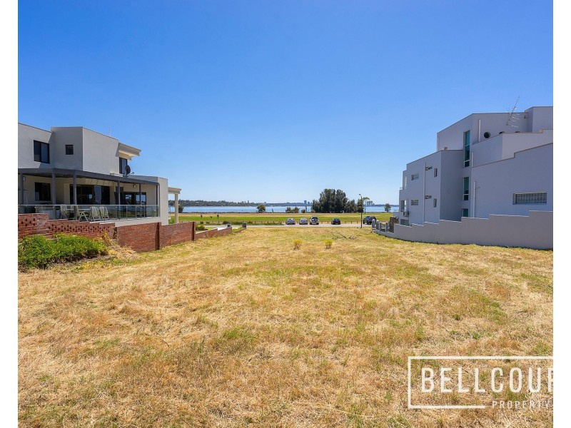 72 Burke Drive, Attadale WA 6156