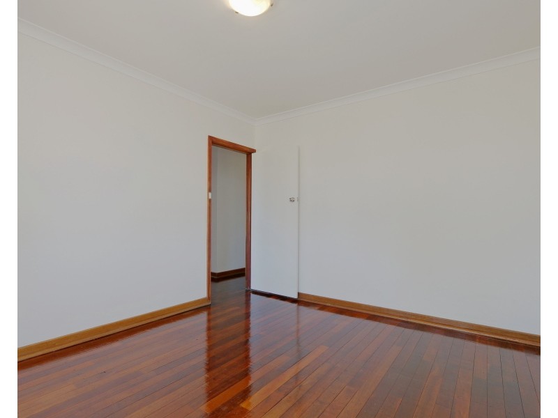 105 Odin Road, Innaloo WA 6018