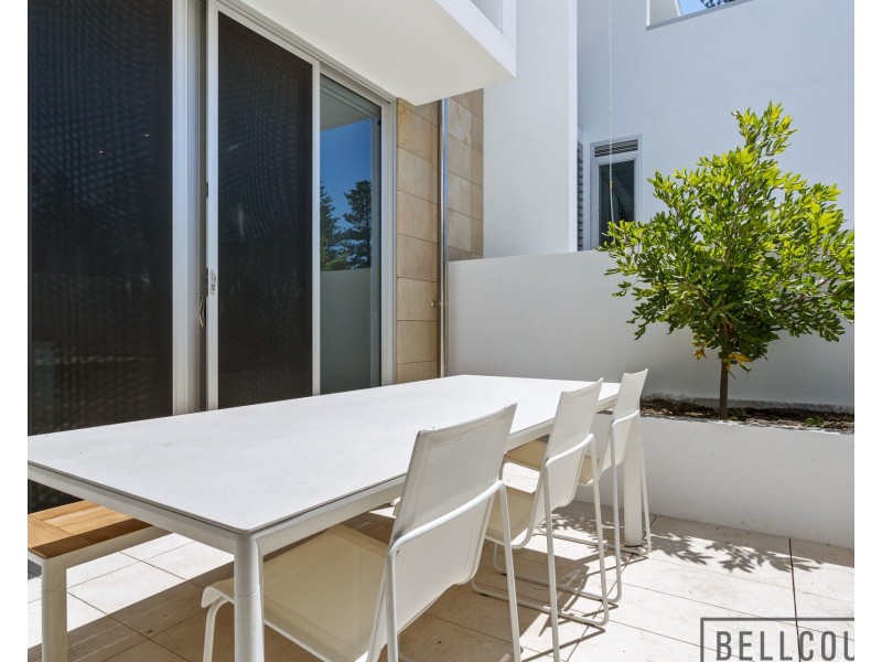 4/150 Broome Street, Cottesloe WA 6011