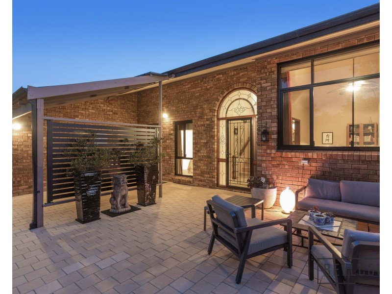 13 Trinnick Place, Booragoon WA 6154