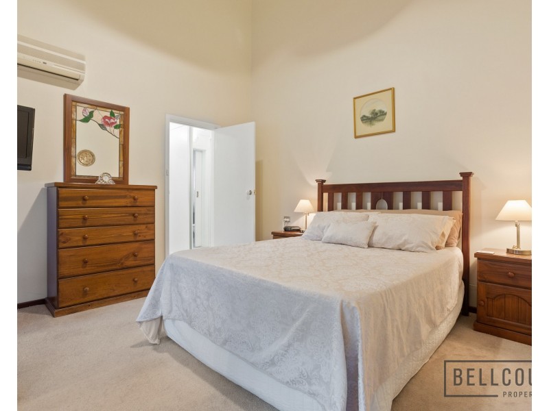 13 Trinnick Place, Booragoon WA 6154
