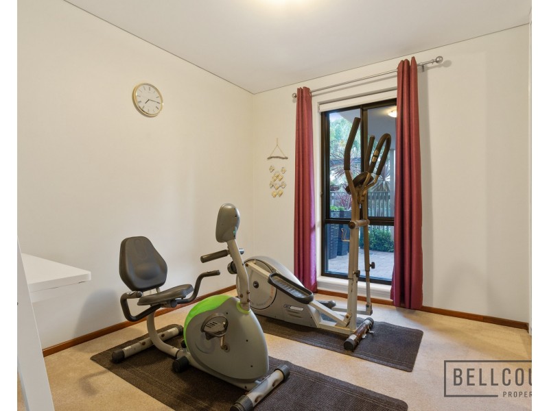 13 Trinnick Place, Booragoon WA 6154