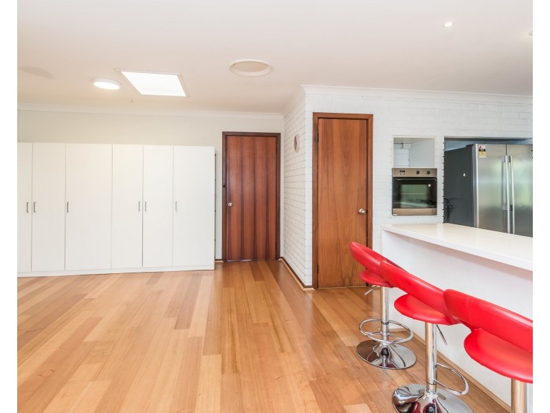 5 Falcon Avenue, Churchlands WA 6018