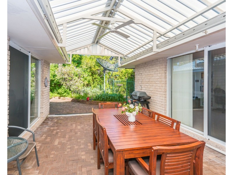 5 Falcon Avenue, Churchlands WA 6018