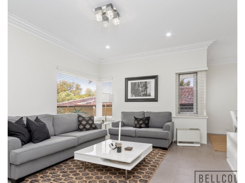 8 Gunee Road, City Beach WA 6015