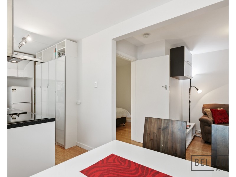 1/233 Hensman Road, Shenton Park WA 6008