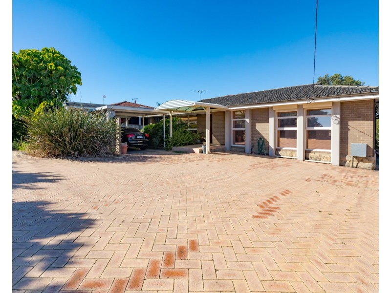 432 Grand Promenade, Dianella WA 6059