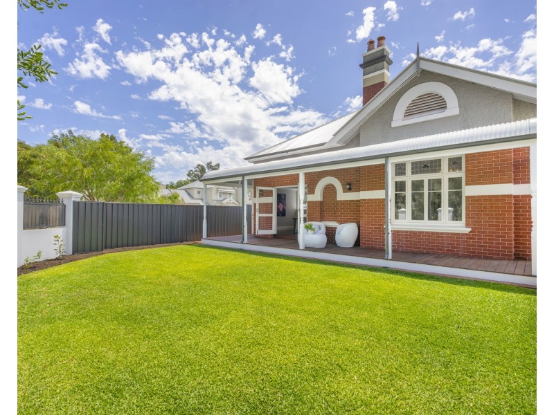 8 Onslow Road, Shenton Park WA 6008