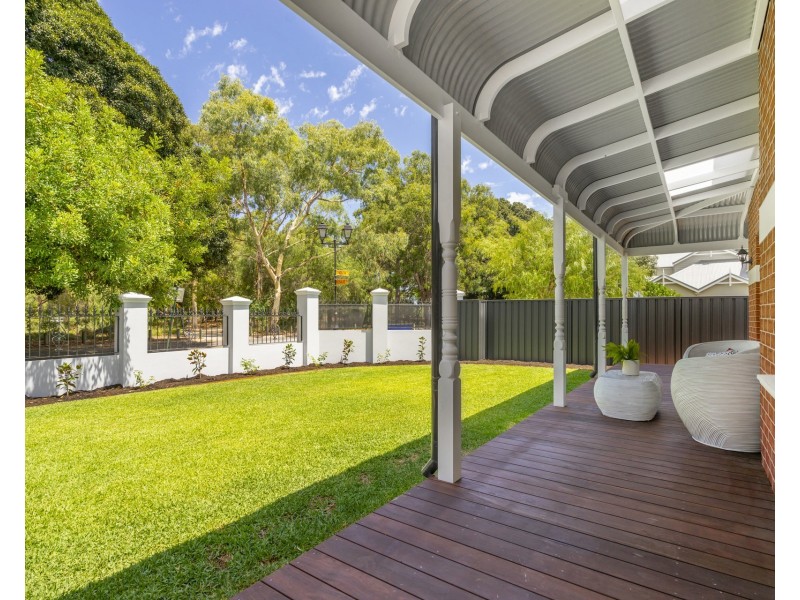 8 Onslow Road, Shenton Park WA 6008