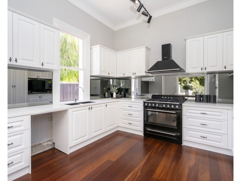 8 Onslow Road, Shenton Park WA 6008