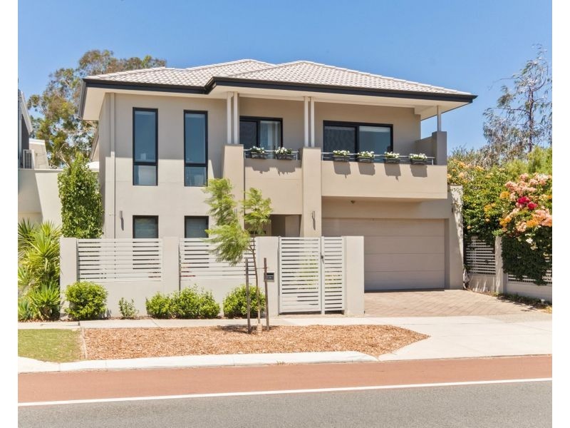 34 Latrobe Street, Yokine WA 6060