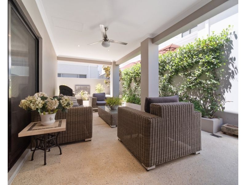 34 Latrobe Street, Yokine WA 6060