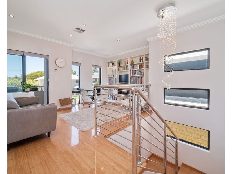 34 Latrobe Street, Yokine WA 6060